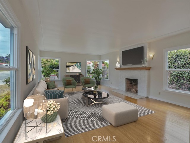 1017 Cordova Avenue, Glendale CA: https://media.crmls.org/medias/690d6069-b841-47f2-b2e0-a7e23fb0799a.jpg