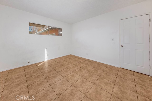 Detail Gallery Image 26 of 46 For 12509 9th Ave, Victorville,  CA 92395 - 4 Beds | 2 Baths