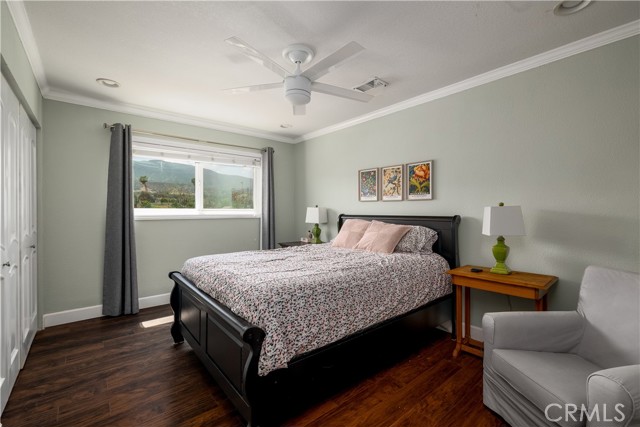 2010 Oakland Hills Drive, Corona CA: https://media.crmls.org/medias/691012bd-b2cb-448c-bb22-b4874e04c522.jpg
