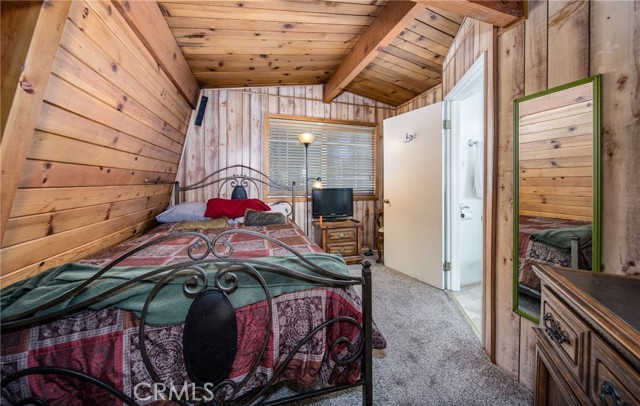 Detail Gallery Image 14 of 20 For 726 Elysian Bld, Big Bear City,  CA 92314 - 2 Beds | 2 Baths