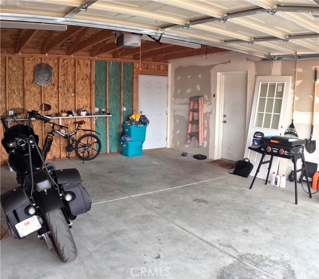 Detail Gallery Image 5 of 45 For 21621 Sandia Rd #130,  Apple Valley,  CA 92308 - 3 Beds | 2 Baths