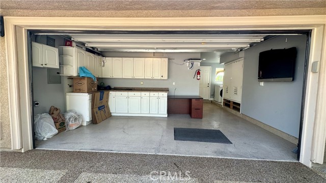 5433 Beeler Avenue, Woodland Hills CA: https://media.crmls.org/medias/6911f32f-9497-442b-8a5c-97cdfee3deaf.jpg