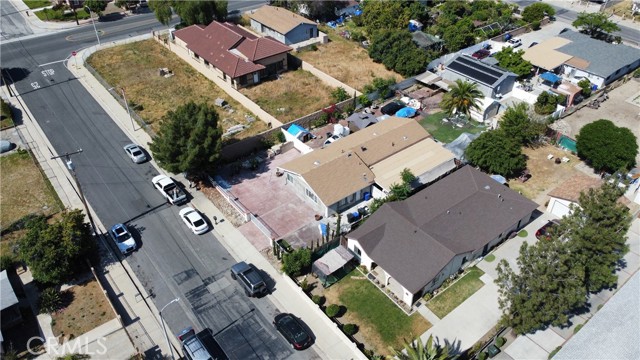 Detail Gallery Image 2 of 4 For 8735 Calaveras Ave, Rancho Cucamonga,  CA 91730 - 4 Beds | 3 Baths