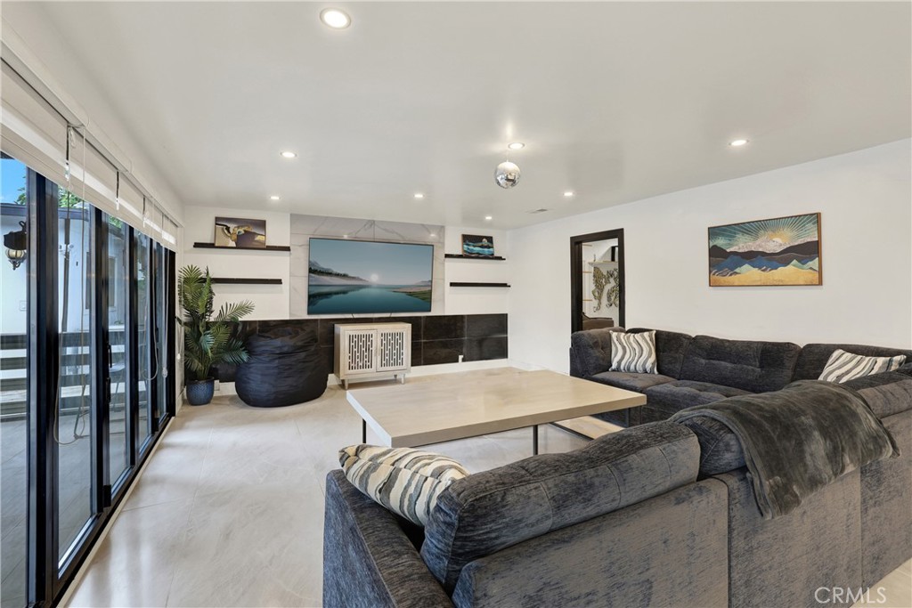 MLS #OC26160501 image #13