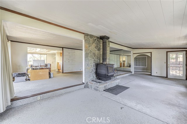 4819 Columbia Way, Lancaster CA: https://media.crmls.org/medias/691323a7-e441-4d5f-b11e-9c206f5652f1.jpg