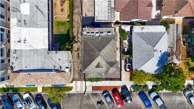 Detail Gallery Image 14 of 30 For 624 Cedar Ave, Long Beach,  CA 90802 - 4 Beds | 2 Baths