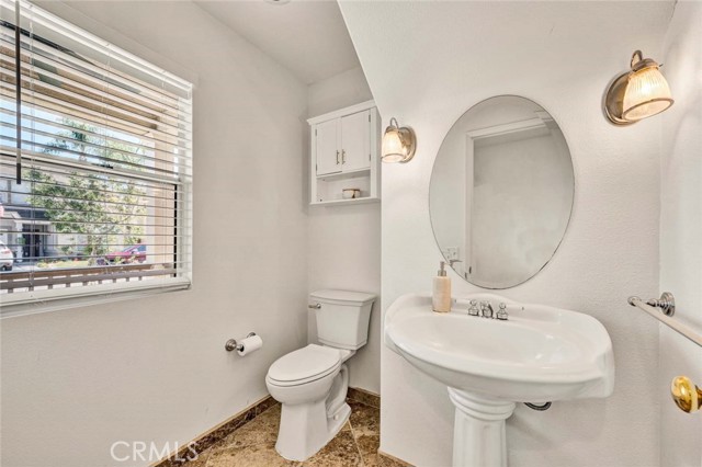 Detail Gallery Image 22 of 39 For 27 Cayman Brac, Aliso Viejo,  CA 92656 - 3 Beds | 2/1 Baths