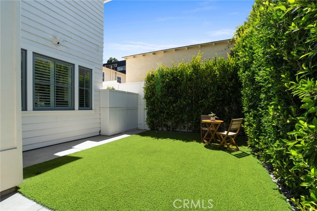 849 12th Court, Manhattan Beach, California 90266, 5 Bedrooms Bedrooms, ,5 BathroomsBathrooms,Residential,Sold,12th,SB22146383