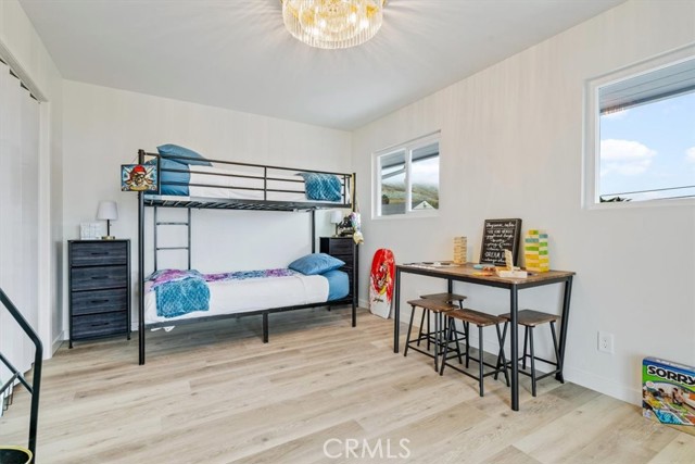 31 N 3rd Street, Cayucos CA: https://media.crmls.org/medias/69148c61-7bc7-4cfa-a0f1-33aad2b92033.jpg