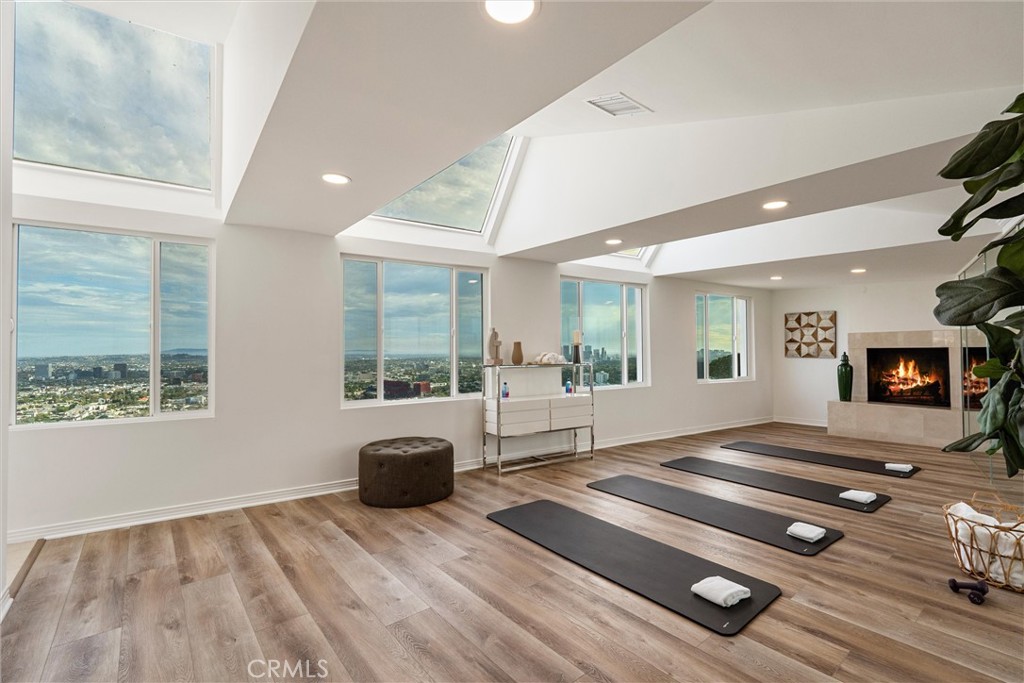 Thumbnail 24