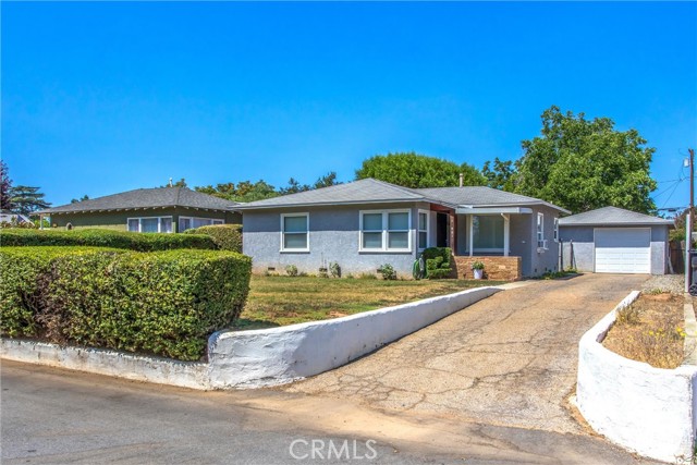 Detail Gallery Image 4 of 39 For 961 Orange Ave, Beaumont,  CA 92223 - 2 Beds | 2 Baths