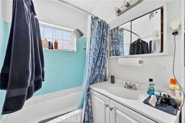 Detail Gallery Image 45 of 75 For 223 N Chester, Compton,  CA 90221 - – Beds | – Baths