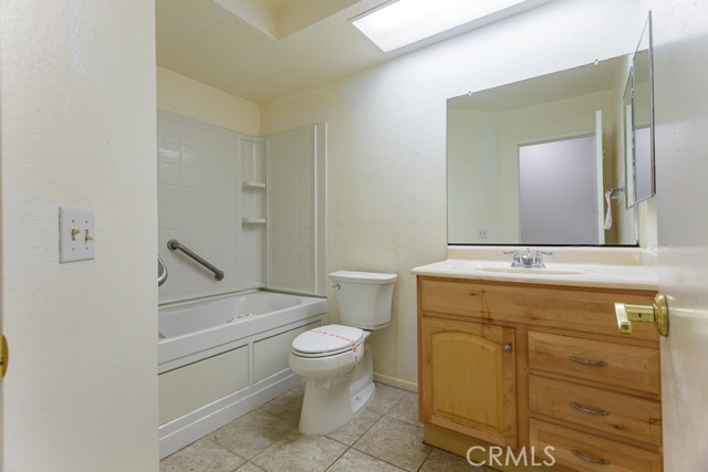 Detail Gallery Image 15 of 23 For 37012 Calle Bonita, Palmdale,  CA 93550 - 4 Beds | 2 Baths