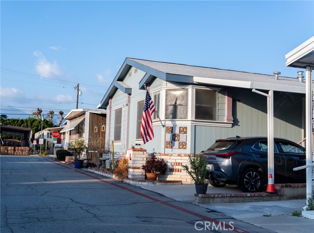 Detail Gallery Image 4 of 19 For 4800 Daleview Ave #121,  El Monte,  CA 91731 - 3 Beds | 2 Baths