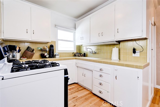 1705 Huntington Lane, Redondo Beach, California 90278, 2 Bedrooms Bedrooms, ,2 BathroomsBathrooms,Residential,Sold,Huntington,SB21166702