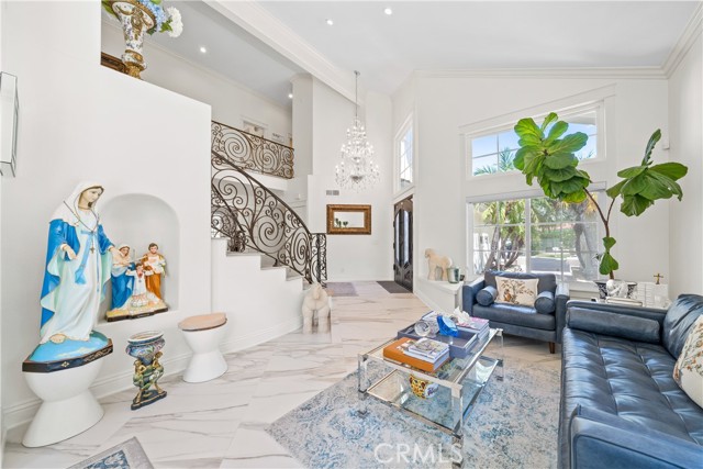 2 Corsica, Laguna Niguel CA: https://media.crmls.org/medias/6916e128-1f56-4b7a-98ac-d5b0930a2e94.jpg