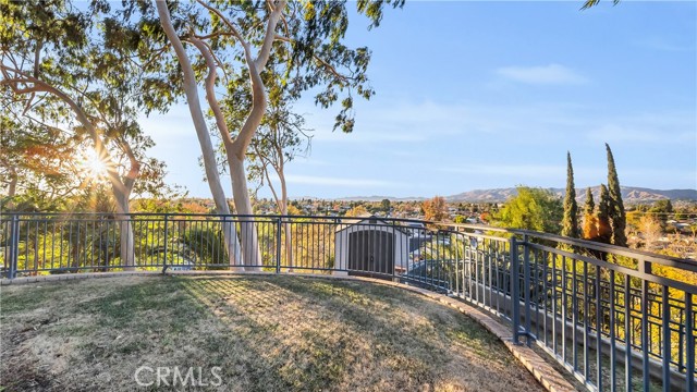 Detail Gallery Image 60 of 73 For 9737 Frankirst Ave, North Hills,  CA 91343 - 5 Beds | 4 Baths