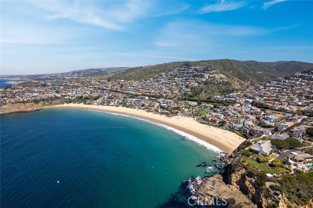 Detail Gallery Image 44 of 45 For 27 Emerald Bay, Laguna Beach,  CA 92651 - 4 Beds | 5/1 Baths