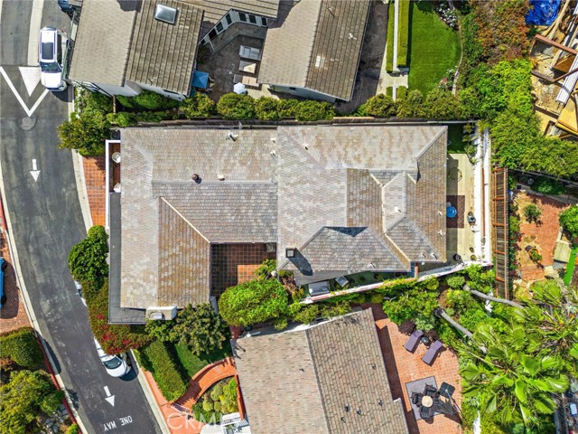 Detail Gallery Image 25 of 28 For 312 Emerald Bay, Laguna Beach,  CA 92651 - 3 Beds | 3 Baths