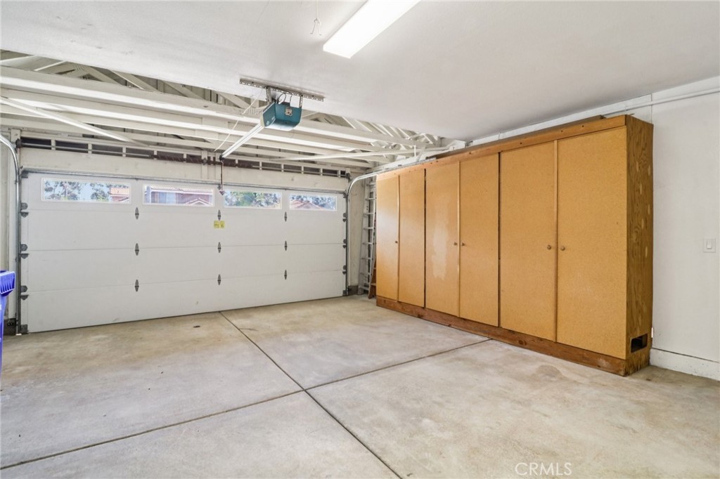 8054 Los Sabalos Street - photo 15