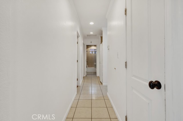 Detail Gallery Image 18 of 35 For 14962 Genoa, Sylmar,  CA 91342 - 4 Beds | 2 Baths