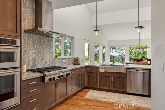 Detail Gallery Image 22 of 73 For 189 Indian Cliffs Drive, Chico,  CA 95973 - 3 Beds | 3/1 Baths