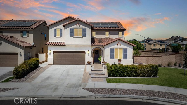 Detail Gallery Image 4 of 75 For 25072 Bridlewood Cir, Menifee,  CA 92584 - 4 Beds | 3 Baths