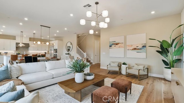 Detail Gallery Image 10 of 41 For 24408 Camino Oceano, Valencia,  CA 91354 - 4 Beds | 4 Baths