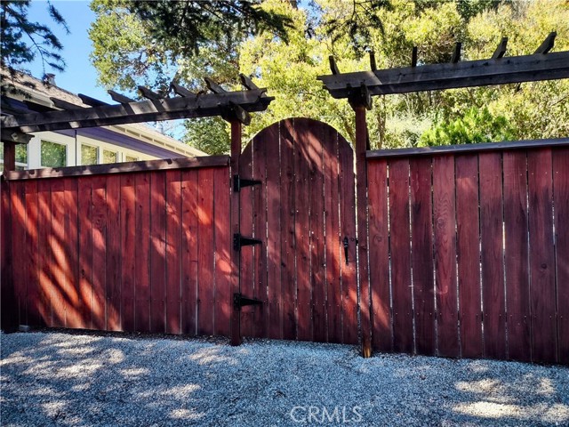 600 6th Street, Lakeport CA: https://media.crmls.org/medias/691ada78-2628-47f8-83d4-348d175b96a6.jpg