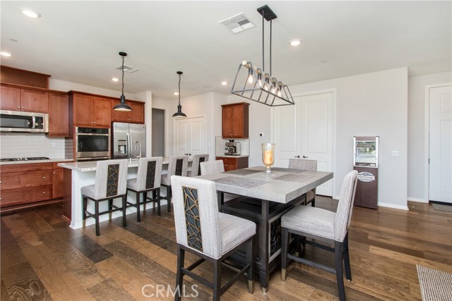 36067 Roaring Fork Drive, Winchester CA: https://media.crmls.org/medias/691bd826-a9db-45df-9e1d-b08672a19aed.jpg