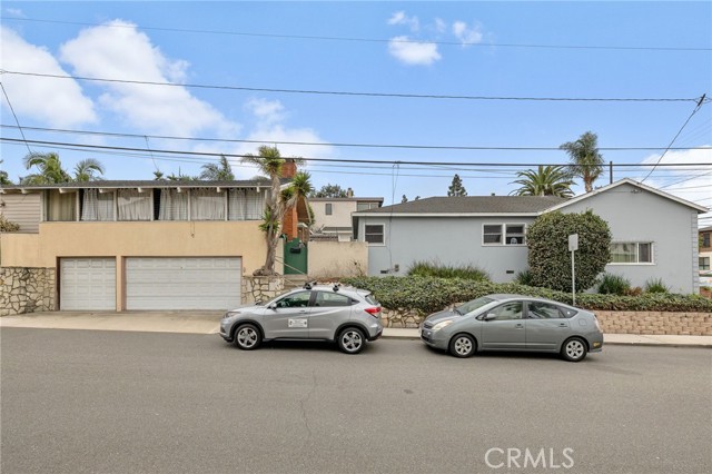 View of both units from 7th Place - 1102 7th Pl and 618 Prospect