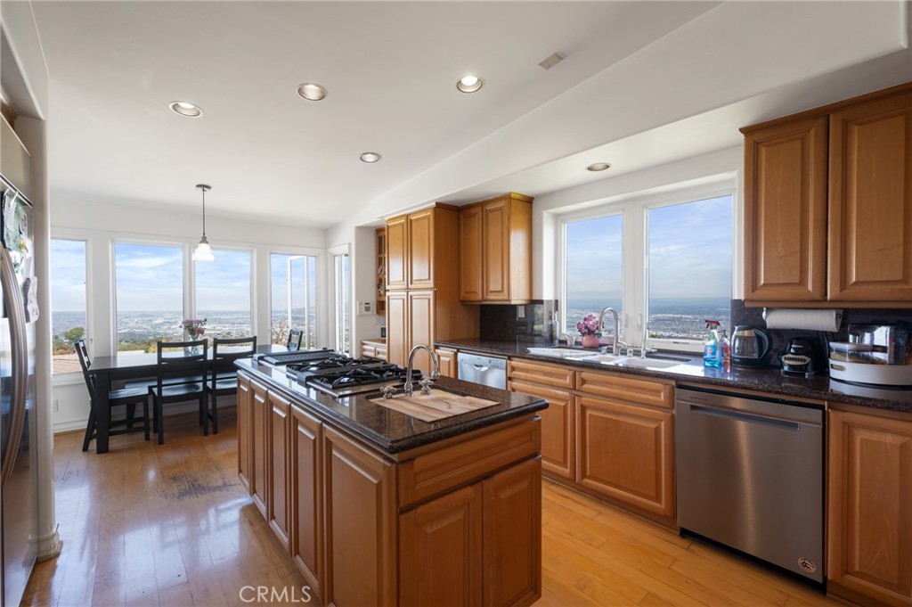 MLS #SB25042936 img 40