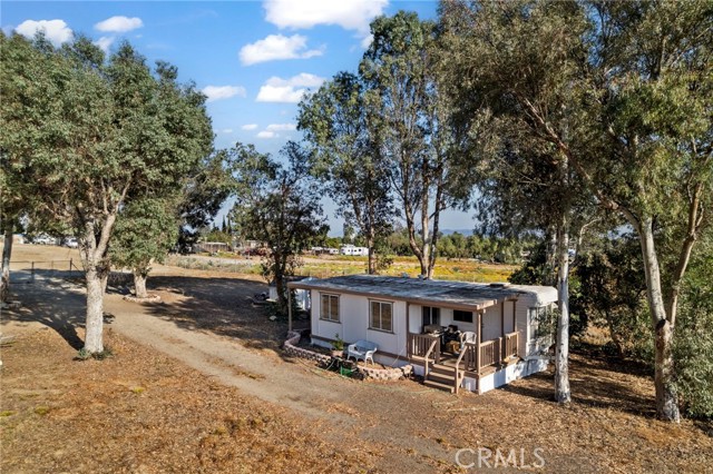 35141 Bayless Road, Wildomar CA: https://media.crmls.org/medias/691ce839-3aa5-4490-8384-f22f07d4f5ab.jpg