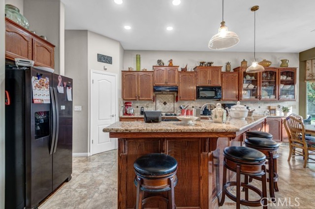 Detail Gallery Image 18 of 38 For 10727 Iron Creek Ave, Bakersfield,  CA 93312 - 4 Beds | 2 Baths