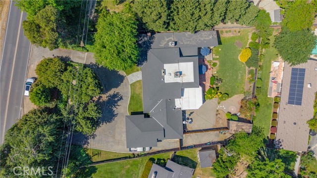 Image 11 of 67 For 1035 North Bear Creek Dr