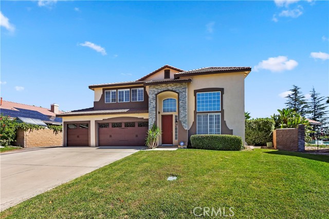 4981 Huntsmen Pl, Fontana, CA 92336