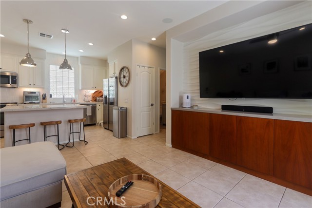 Detail Gallery Image 10 of 46 For 142 Main Street, Ladera Ranch,  CA 92694 - 4 Beds | 2/1 Baths