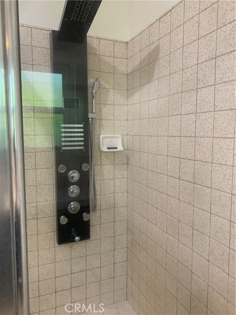 220 Laurel Avenue, Arcadia CA: https://media.crmls.org/medias/69206dd1-d458-40f1-b141-396902252b0e.jpg