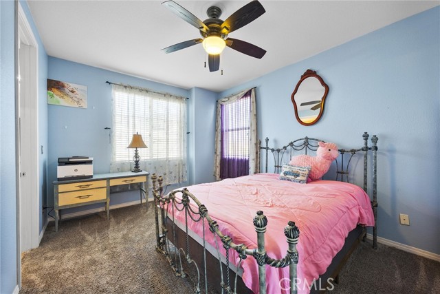 Detail Gallery Image 32 of 52 For 6119 Pilar, Bakersfield,  CA 93306 - 4 Beds | 3 Baths