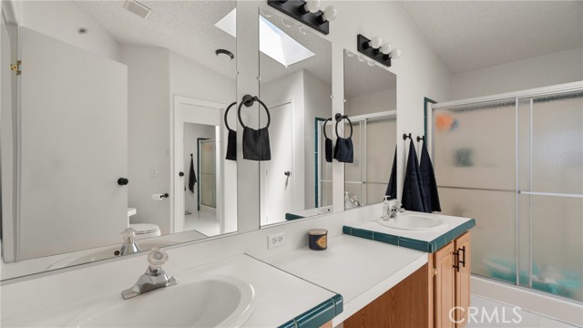 34860 De Los Court, Wildomar CA: https://media.crmls.org/medias/6921a49b-d600-48f5-86bc-06f838f07e59.jpg