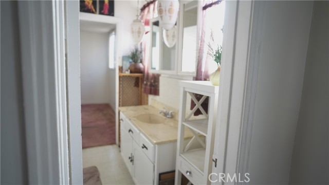 214 E 92nd, Los Angeles CA: https://media.crmls.org/medias/6921c8d9-46f0-434c-b554-33bae0f3e12c.jpg