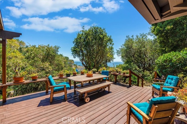 1680 Newhall Avenue, Cambria CA: https://media.crmls.org/medias/6921e9a6-434c-4b51-a564-aadec84fa088.jpg