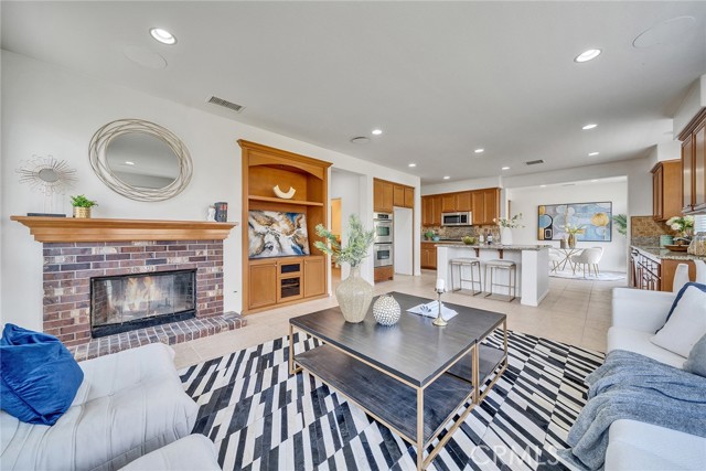 Image 18 of 57 For 14330 Wolfhound