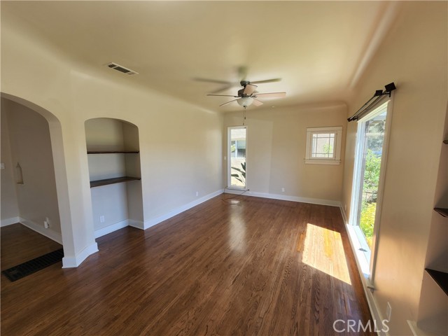 Image 2 for 225 Saint Joseph Ave, Long Beach, CA 90803