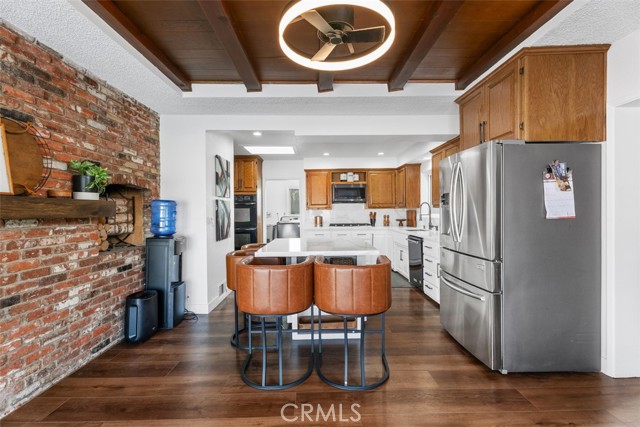 Detail Gallery Image 6 of 29 For 1675 W Mells Lane, Anaheim,  CA 92802 - 4 Beds | 2/1 Baths