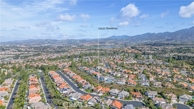 22432 Rosebriar, Mission Viejo CA: https://media.crmls.org/medias/692380df-8581-403c-884e-64cd094f1e58.jpg