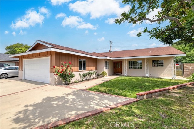 17415 Minnehaha Street, Granada Hills CA: https://media.crmls.org/medias/6924c020-5bbc-498e-a962-9087ab604f1b.jpg