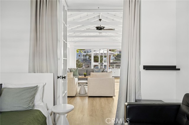 Detail Gallery Image 20 of 25 For 550 Hazel, Corona Del Mar,  CA 92625 - 2 Beds | 1/1 Baths