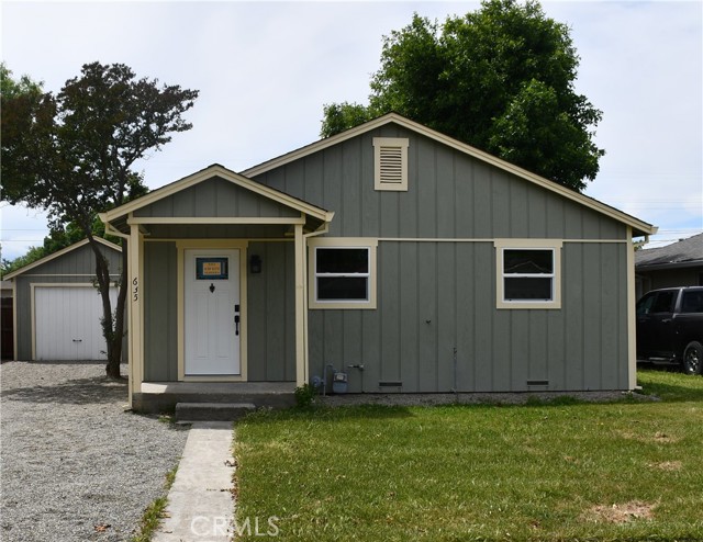 Detail Gallery Image 1 of 17 For 635 N Plumas St, Willows,  CA 95988 - 2 Beds | 1 Baths