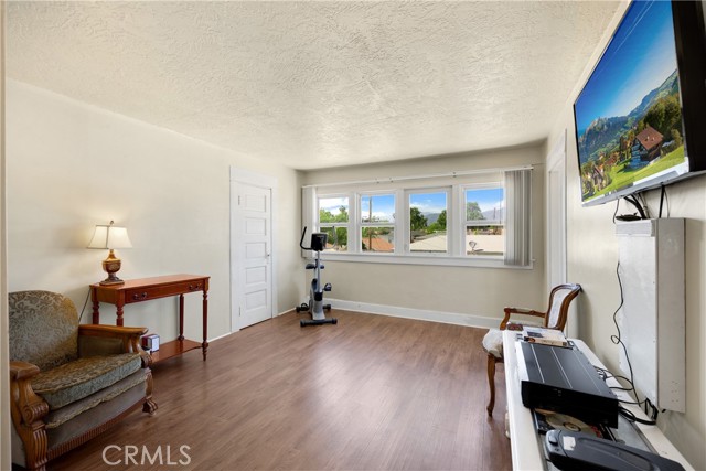 Detail Gallery Image 35 of 38 For 945 San Bernardino Ave, Pomona,  CA 91767 - 4 Beds | 2 Baths